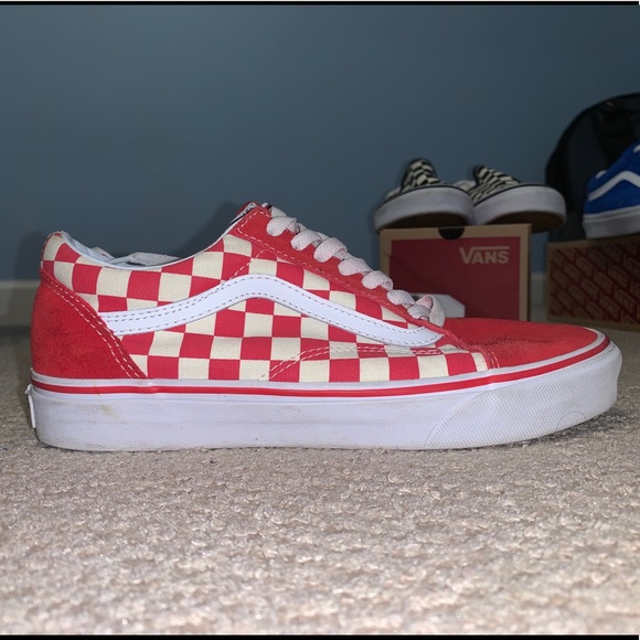 Primary Check Old Sokol Red - Picture 2 of 3